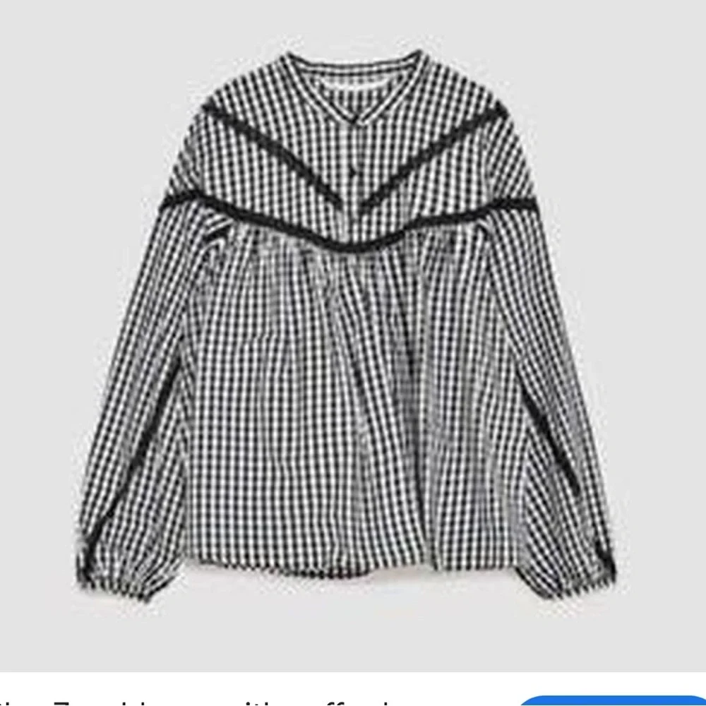 Zara Black and White Gingham Blouse. Size S